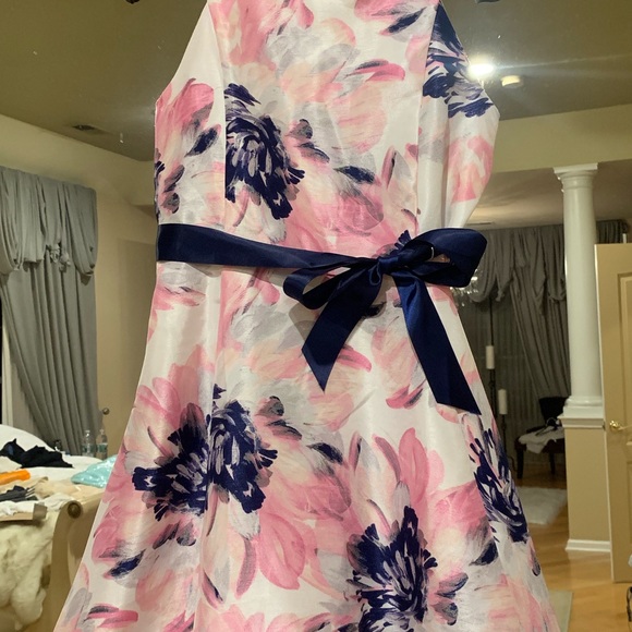 Zunie girls dress size 16, New never worn - Picture 2 of 4